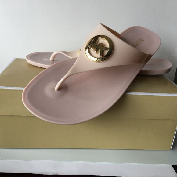 NEW Michael Kors Lillie Jelly Thong Flip Flop Sandals Size 9 - Picture 3 of 3